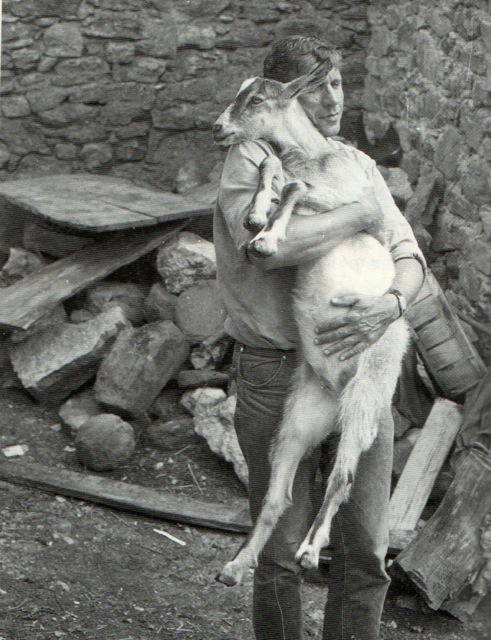 Reve with goat, 1969